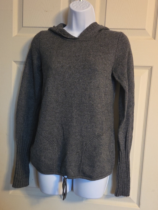 GAP Sweaters - GAP Women's Gray Hooded Knit Pullover Size Small